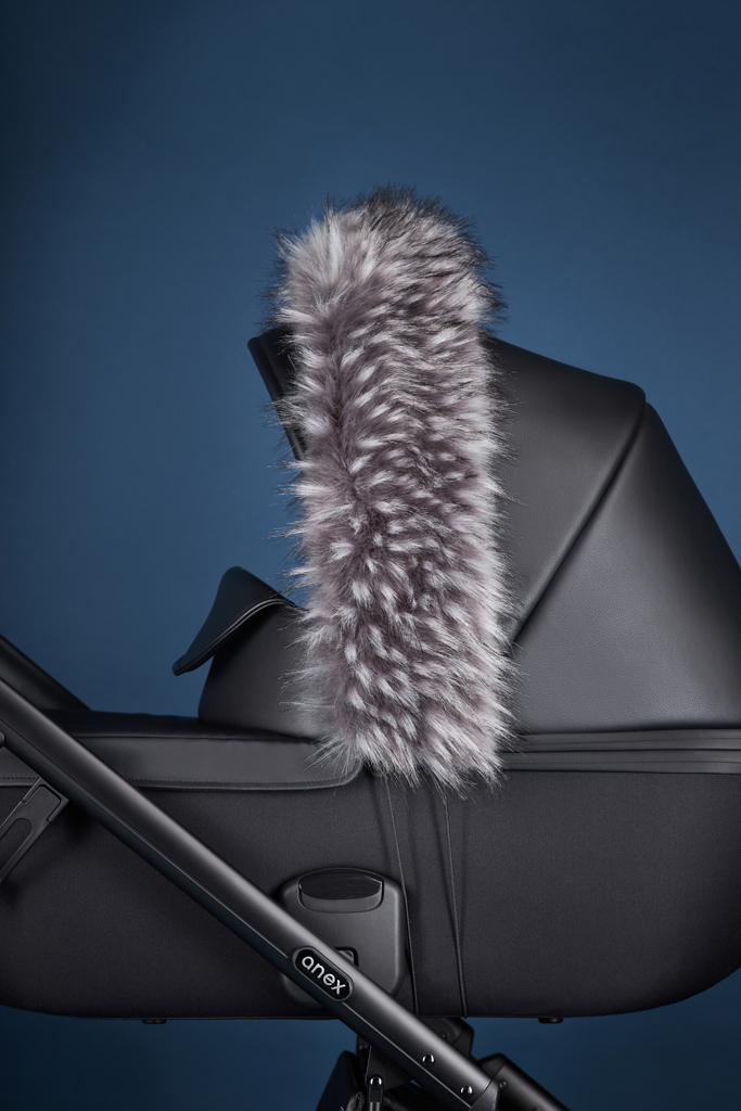 ANEX Kožešina Hood black