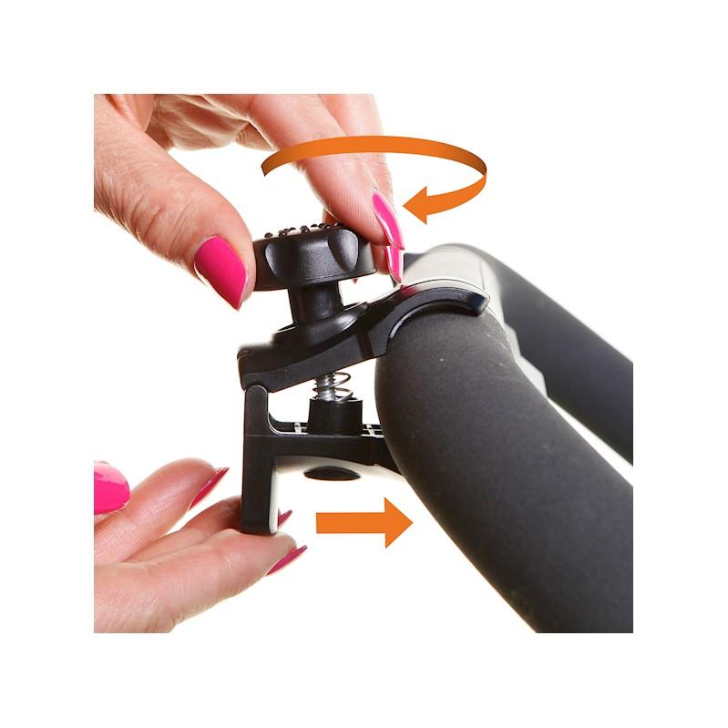 DREAMBABY Držák na pohár černý