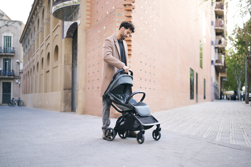 EASYWALKER Kočárek sportovní Rockey M Pure Black