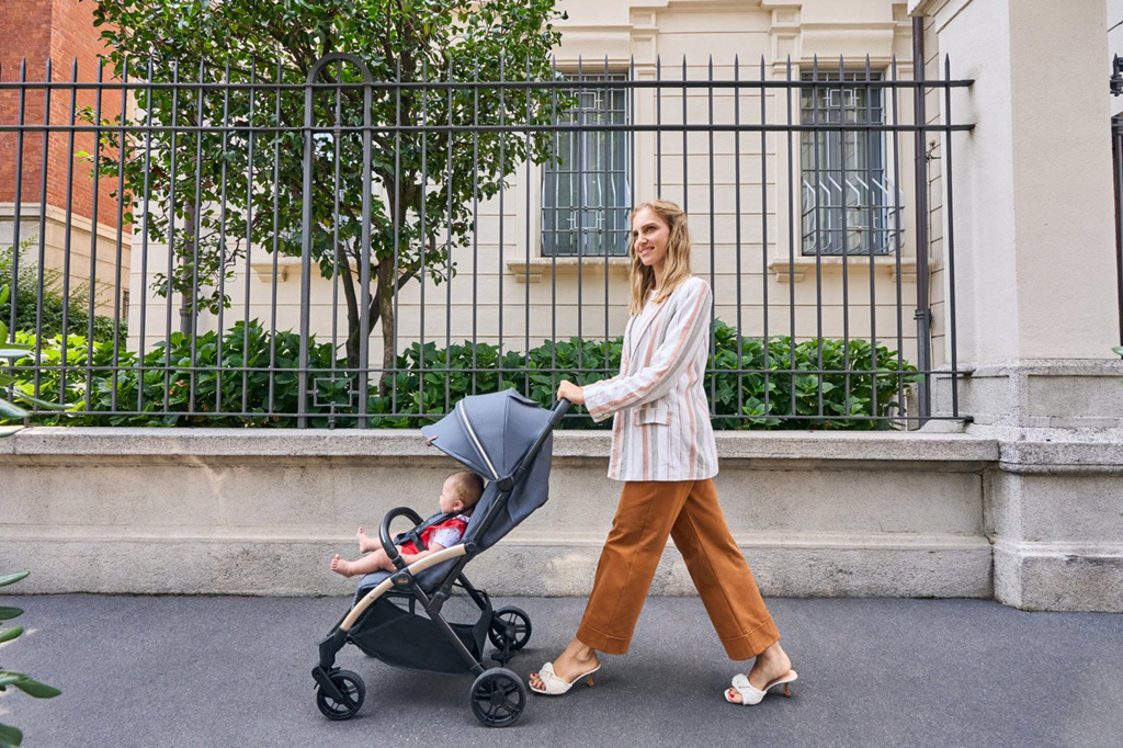 CHICCO Kočárek sportovní Goody Xplus - Dark Shadow