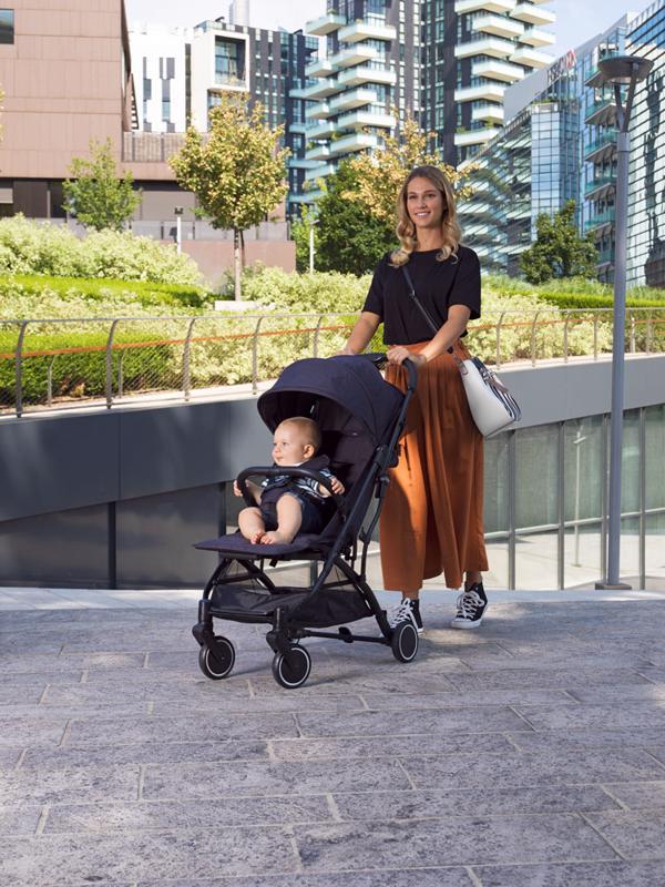 CHICCO Kočárek sportovní Trolley Me Light Grey