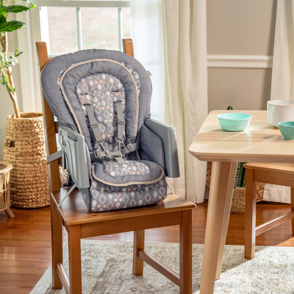 INGENUITY Židle jídelní 7v1 Proper Positioner™ Parker 0m+ do 23 kg