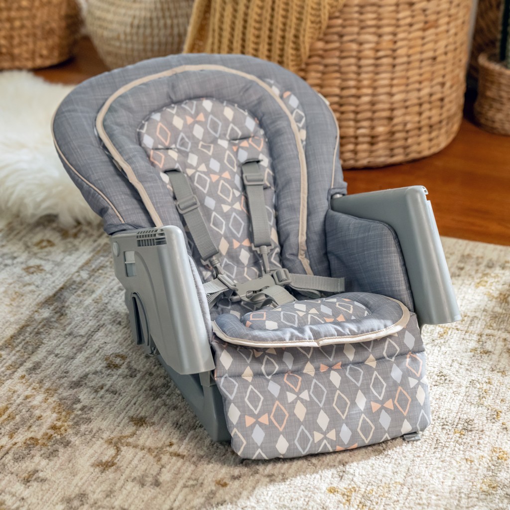 INGENUITY Židle jídelní 7v1 Proper Positioner™ Parker 0m+ do 23 kg