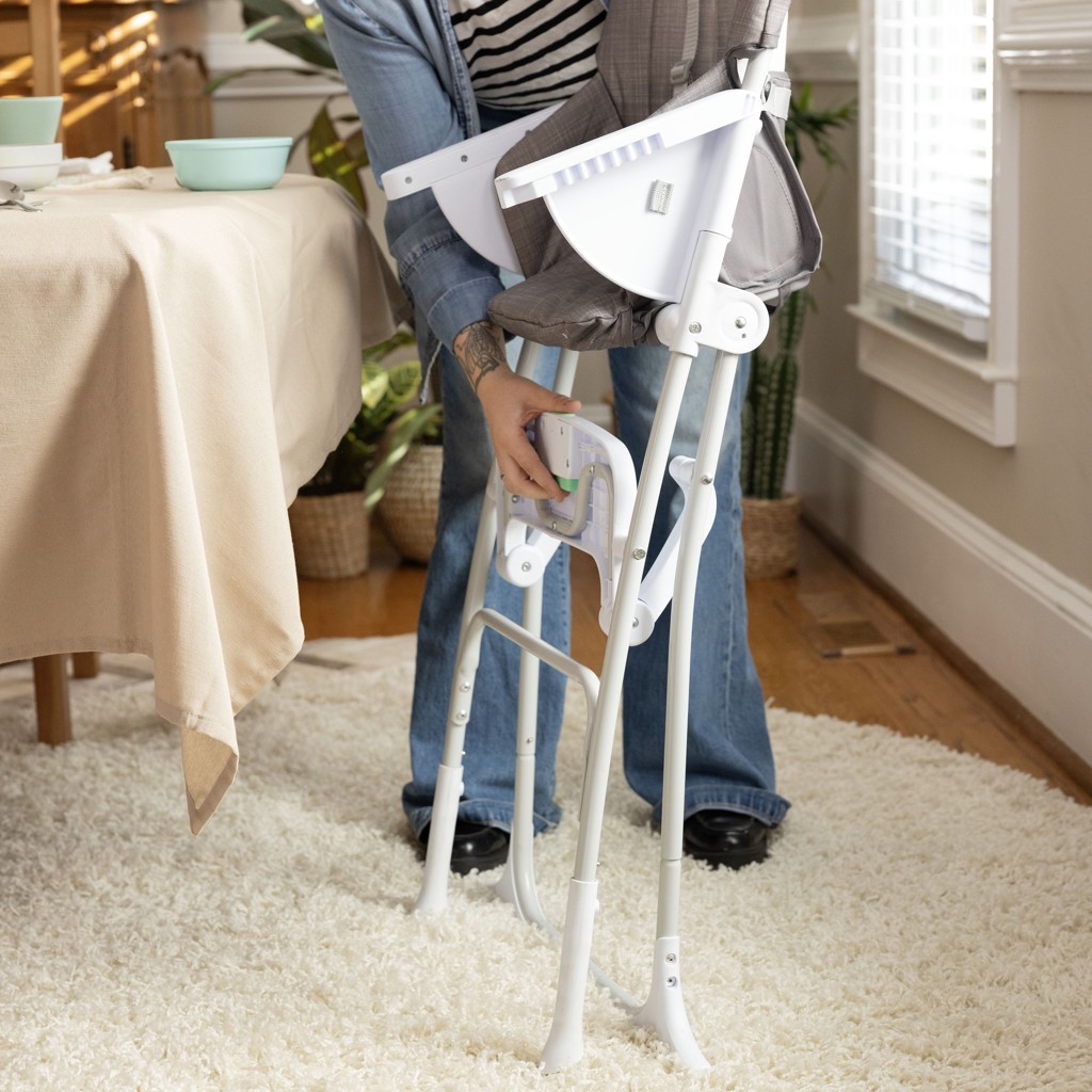 INGENUITY Židle jídelní skládací Sun Valley™ Grey 6m+ do 15 kg