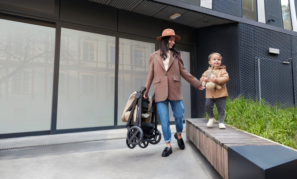 KINDERKRAFT Kočárek kombinovaný 3v1 Newly Sand beige + Mink PRO