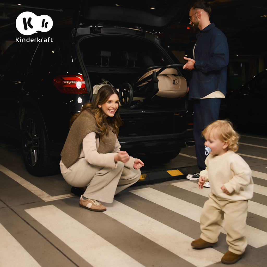 KINDERKRAFT Kočárek sportovní Loom Black