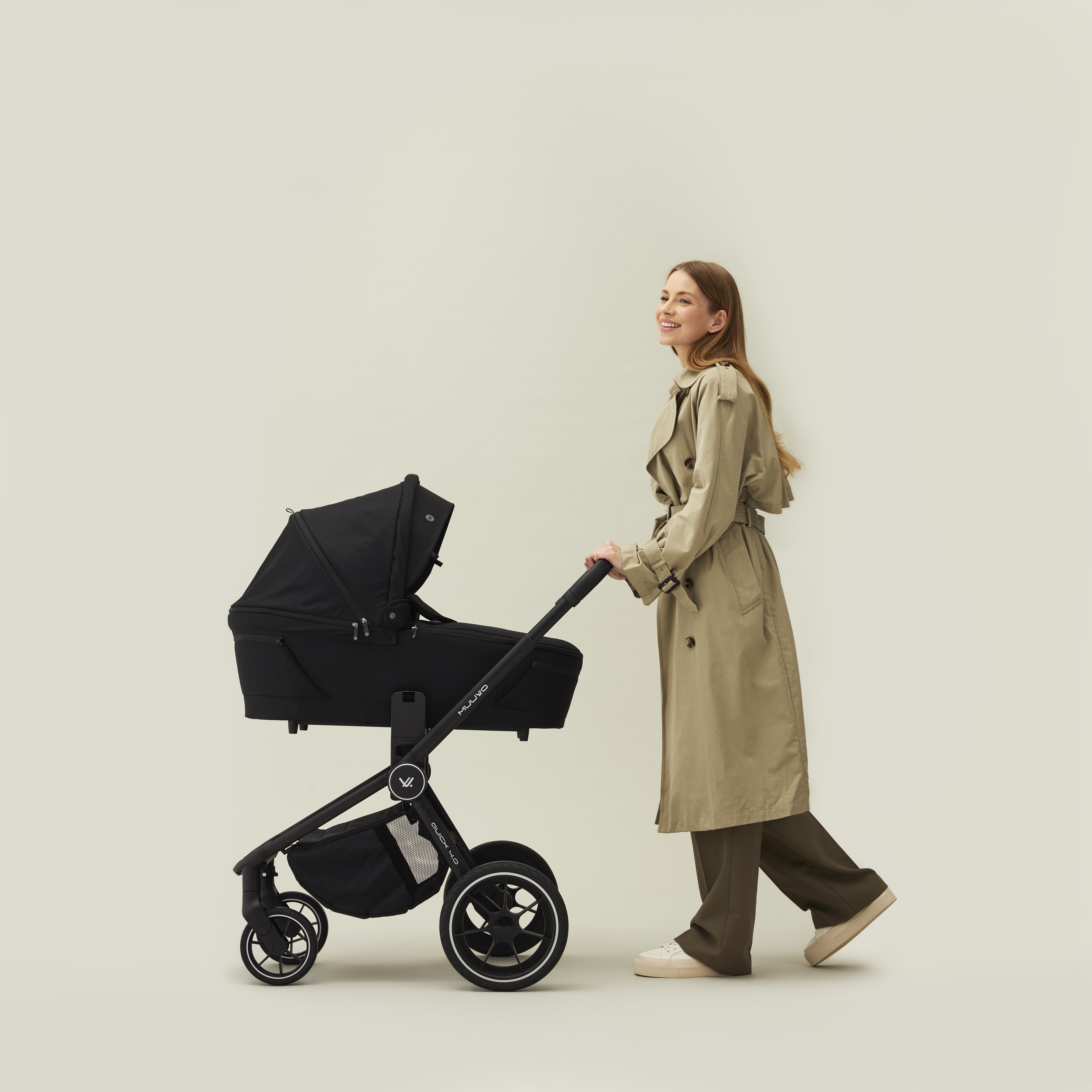 MUUVO Kočárek kombinovaný Quick 4.0 Classic black set 2v1