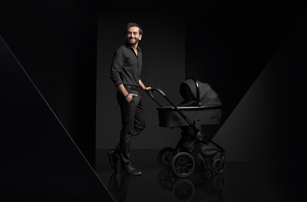 MUUVO Kočárek kombinovaný Quick SE 2 Chromium black set 2v1