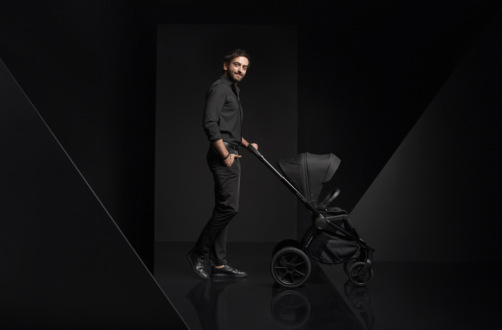 MUUVO Kočárek kombinovaný Quick SE 2 Chromium black set 2v1