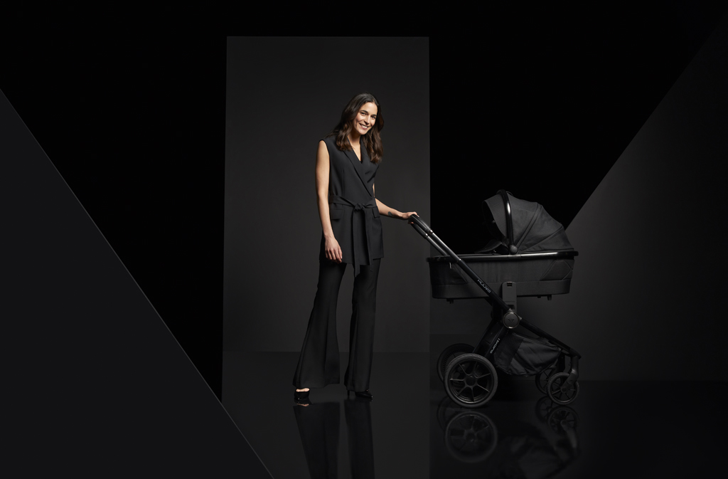 MUUVO Kočárek kombinovaný Quick SE 2 Chromium black set 2v1