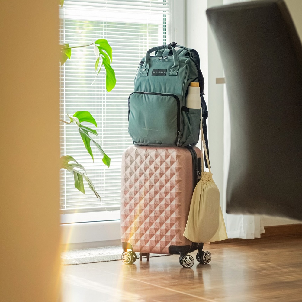 PETITE&amp;MARS Batoh přebalovací na kočárek Jack - série Catchthemoment Misty Green