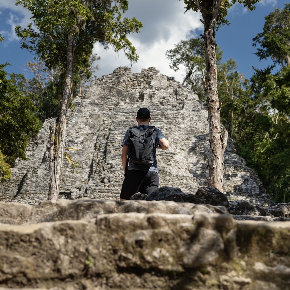 PETITE&amp;MARS Batoh přebalovací na kočárek Jackob Ultimate Grey