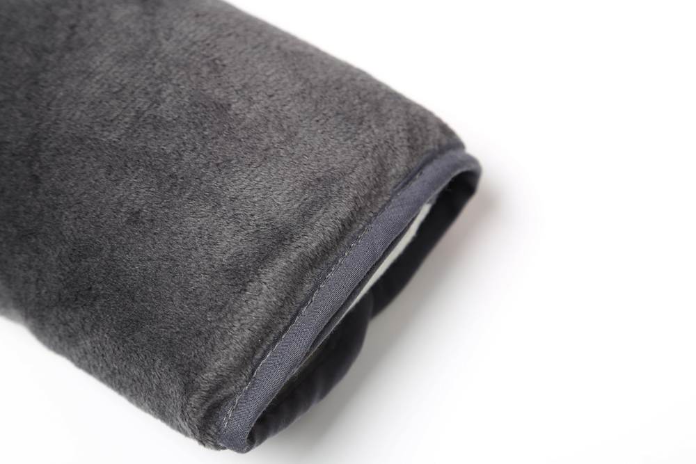 PETITE&amp;MARS Chránič na bezpečnostní pás do auta Pad