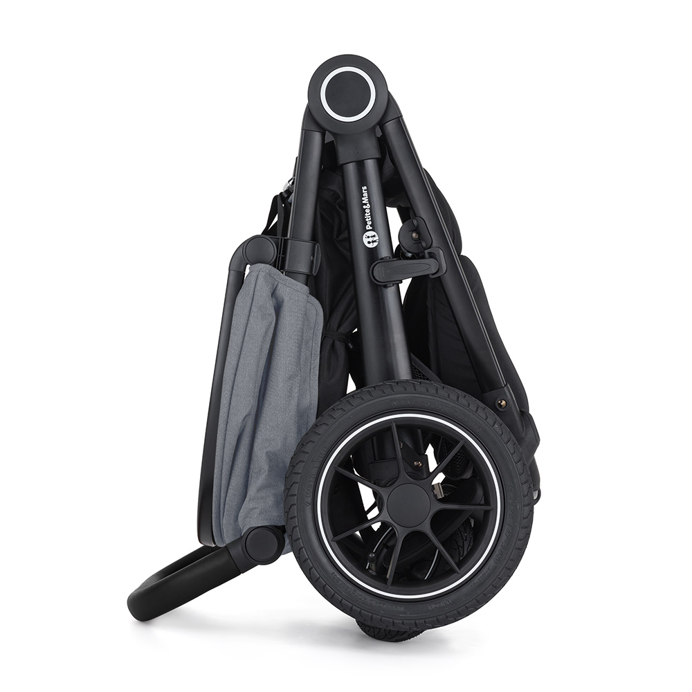 PETITE&amp;MARS Kočárek sportovní Street2 Air Black Ultimate Grey