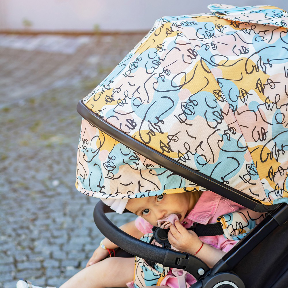 PETITE&amp;MARS Kočárek sportovní Street2 RWS Black Limited 100 Faces Complete