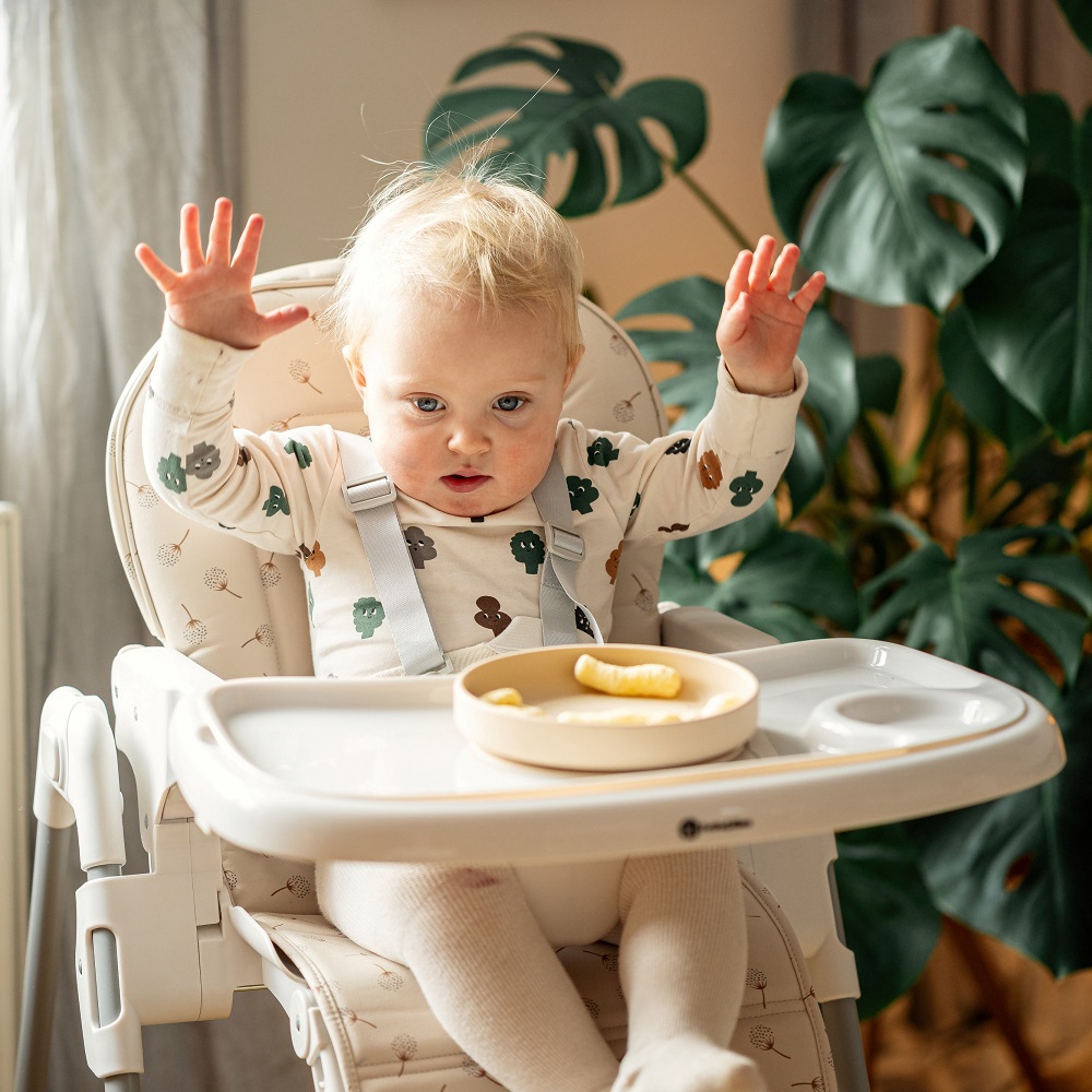 PETITE&amp;MARS Židlička jídelní Gusto Complete Beige Dandelions