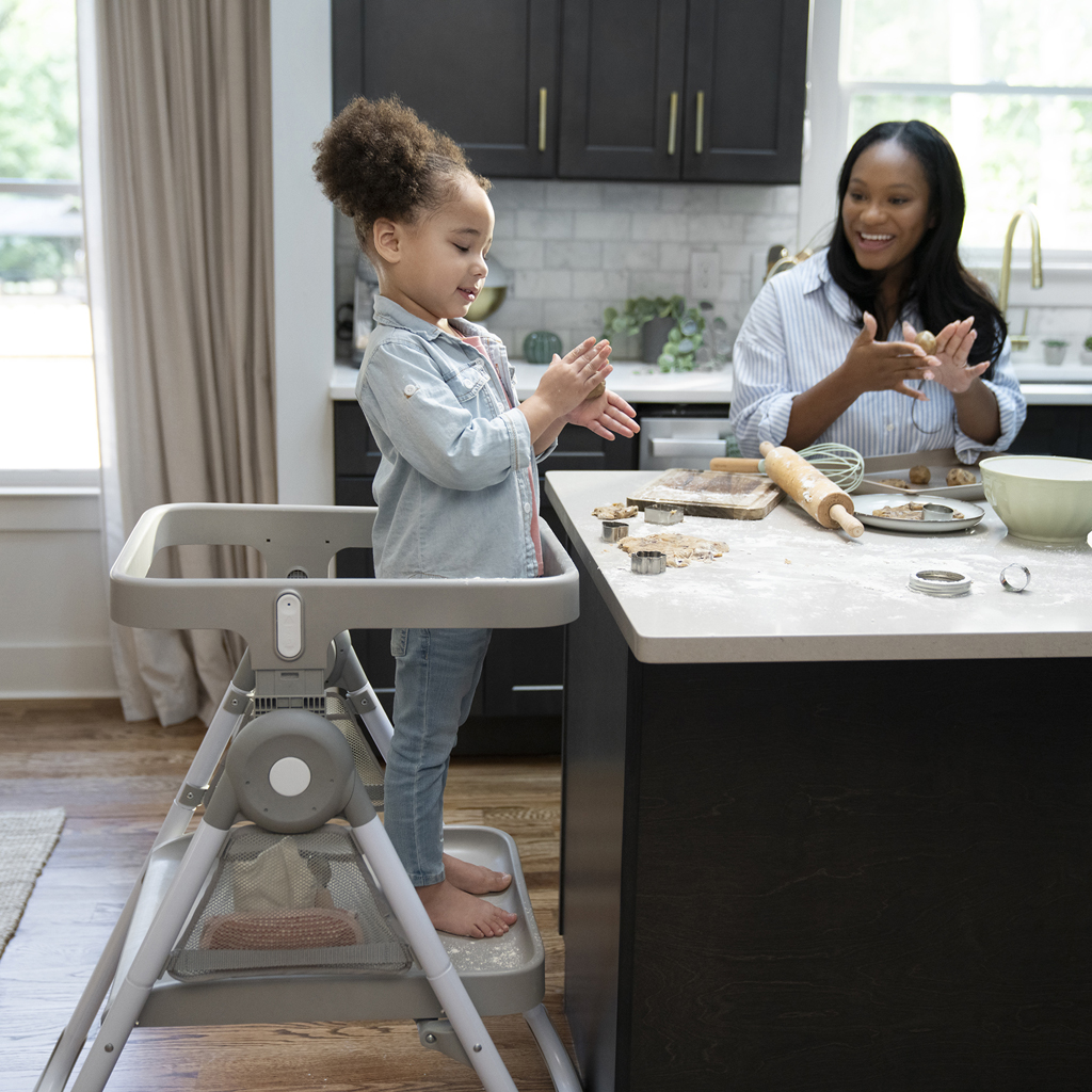 INGENUITY Židlička jídelní multifunkční Soulful Skies™ 0m+ do 23kg