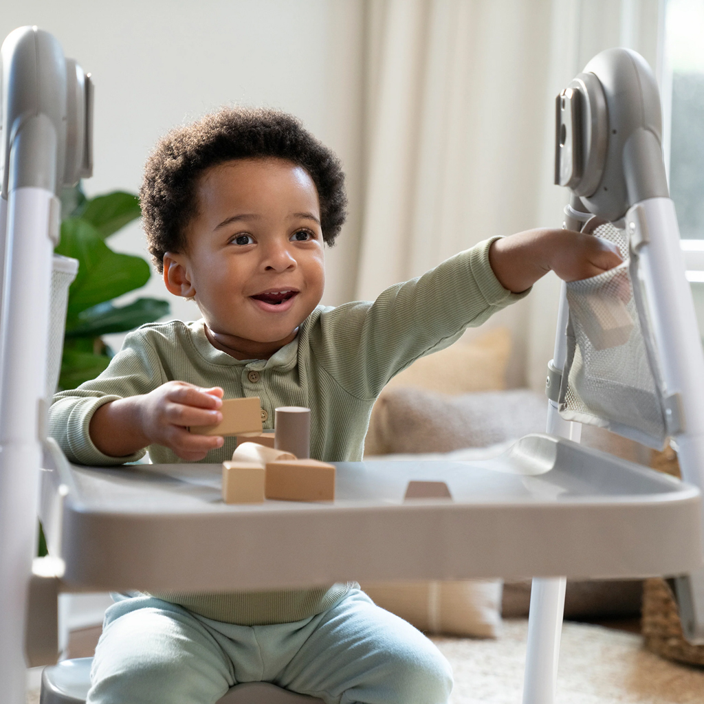 INGENUITY Židlička jídelní multifunkční Soulful Skies™ 0m+ do 23kg