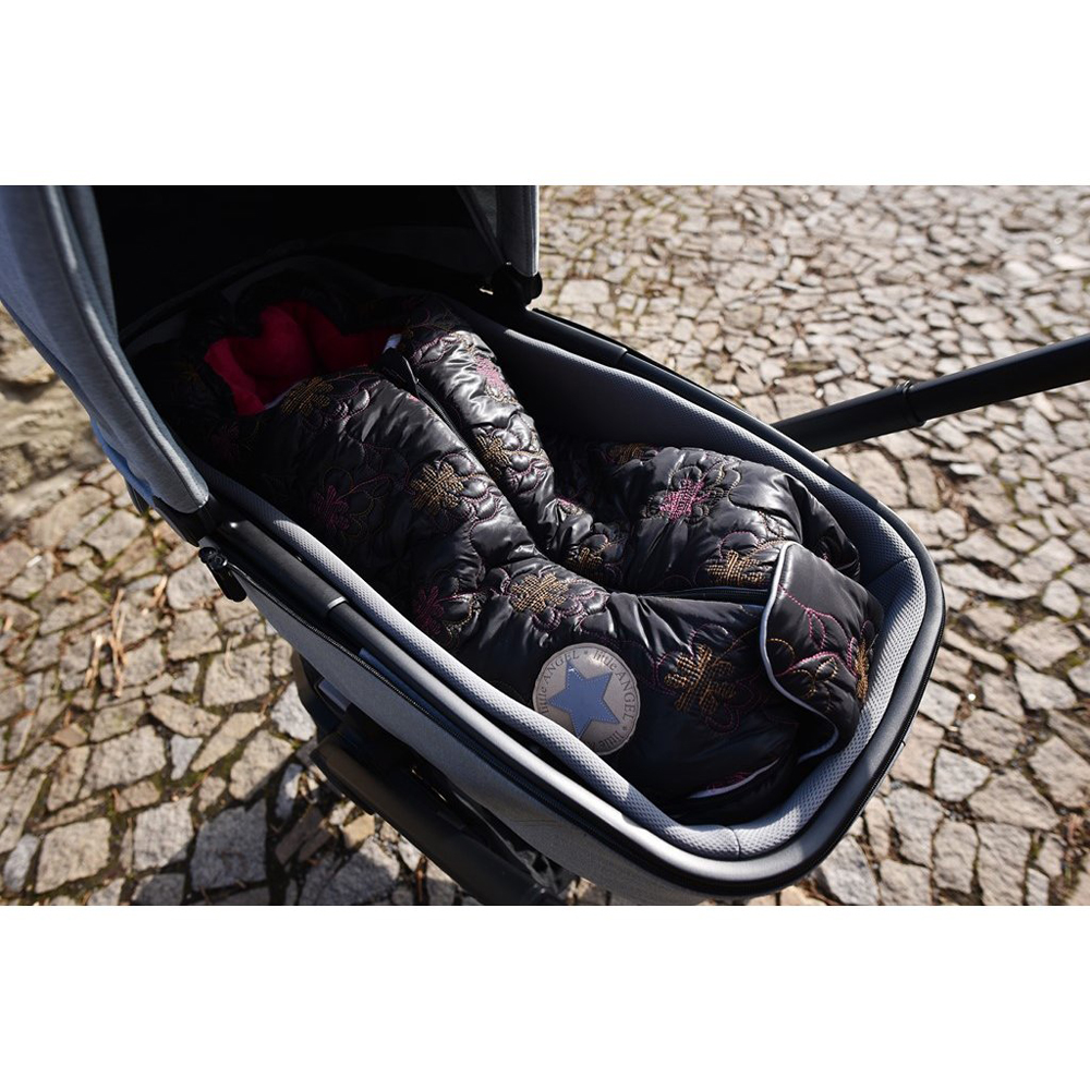 LITTLE ANGEL Fusak Exclusive prošev Mazlík Outlast® 45x90cm,50x100cm černá kytky/růžová