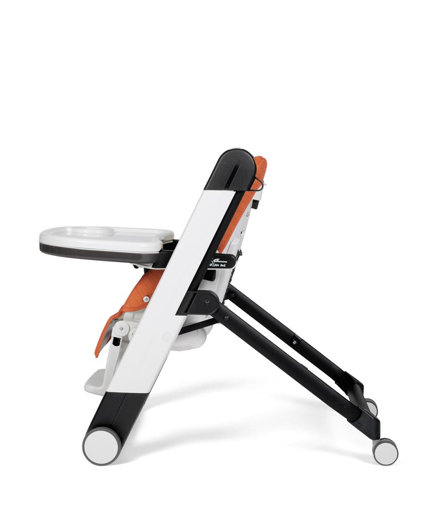 PEG PÉREGO Židlička jídelní Siesta Follow Me 2022 Licorice +hrazda zdarma