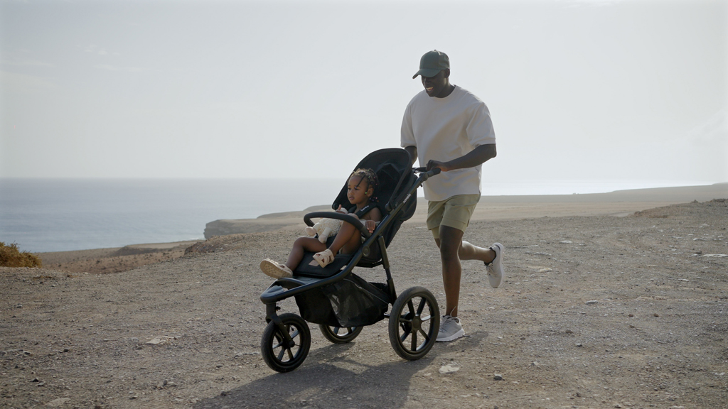 LIONELO Kočárek sportovní Azura Green Forest