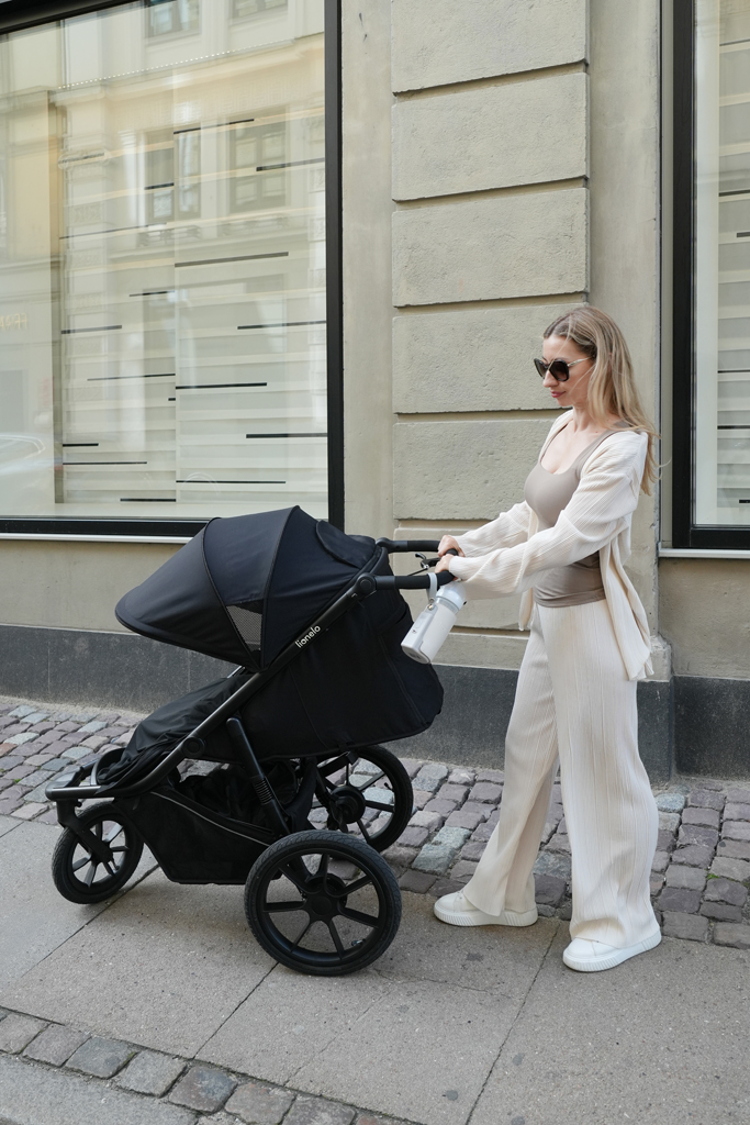 LIONELO Kočárek sportovní Azura Grey Stone