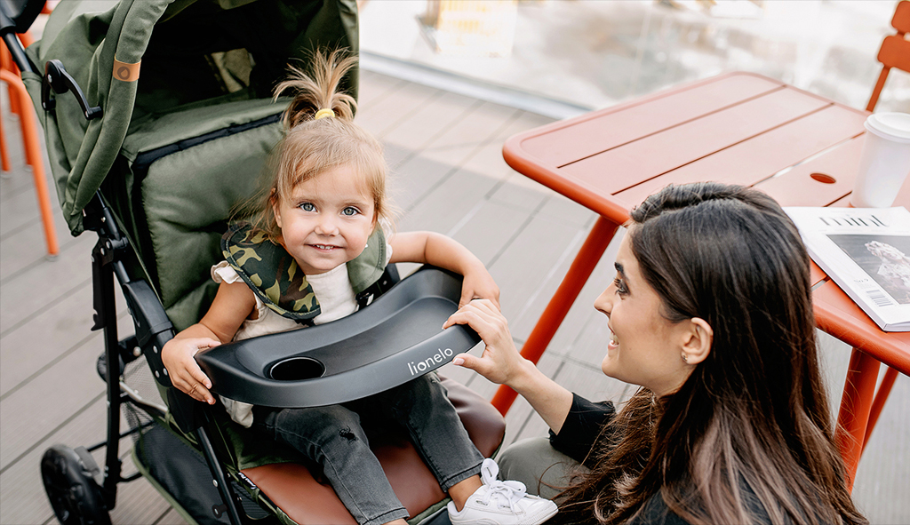 LIONELO Kočárek sportovní Emma Plus Green Emerald