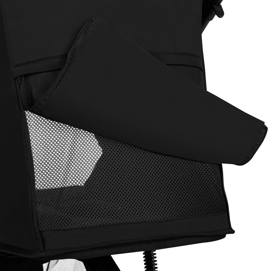 LIONELO Kočárek sportovní Azura Black Onyx