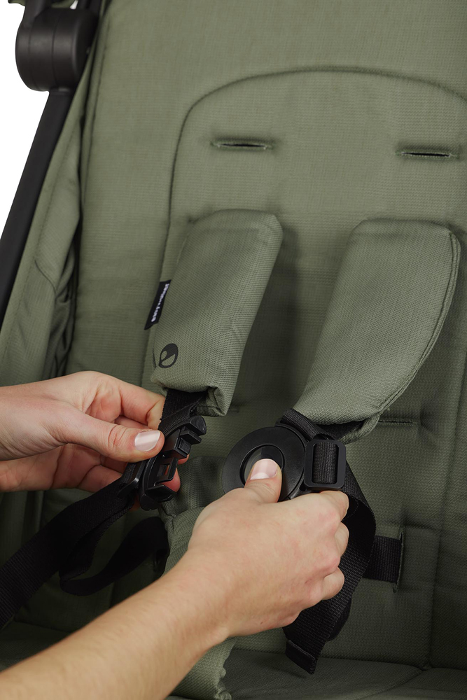 EASYWALKER Kočárek sportovní Miley2 Shadow Black