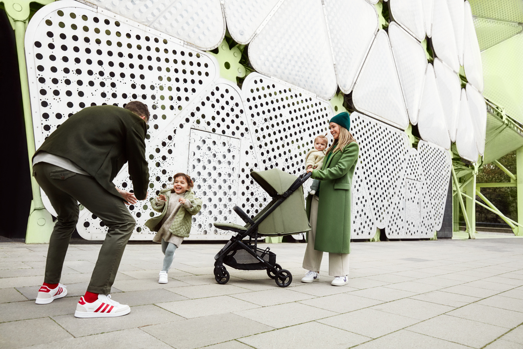 EASYWALKER Kočárek sportovní Miley2 Shadow Black