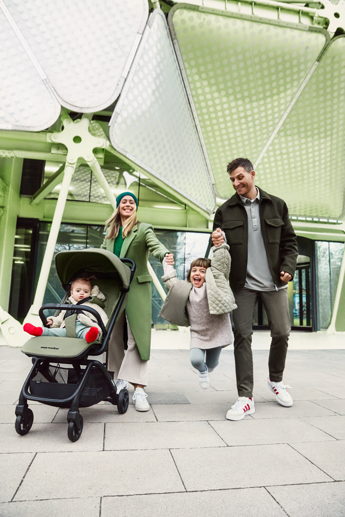 EASYWALKER Kočárek sportovní Miley2 Shadow Black