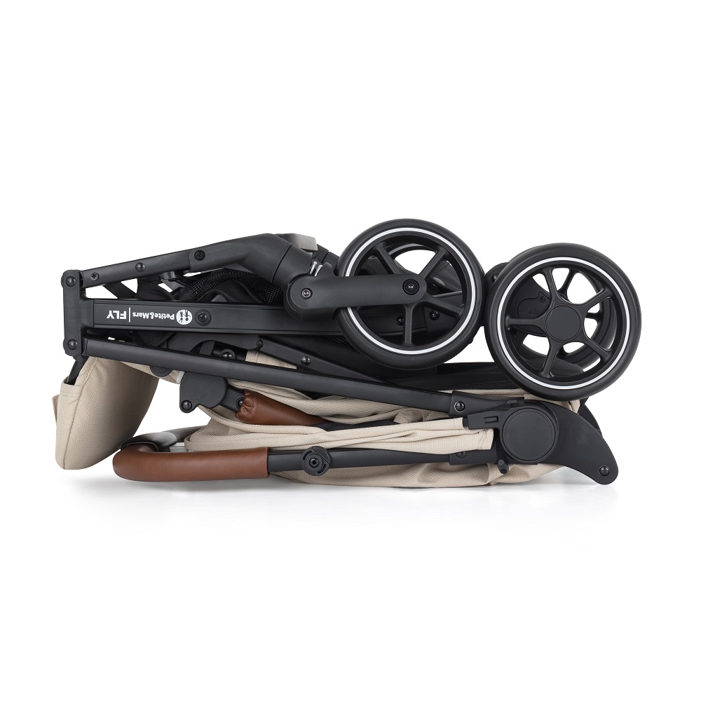 PETITE&amp;MARS Kočárek sportovní Fly Sahara Beige