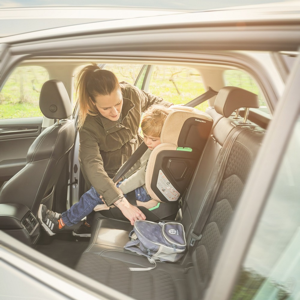 PETITE&amp;MARS Autosedačka Flex Pro i-Size Black Air 100-150 cm (15-36 kg)