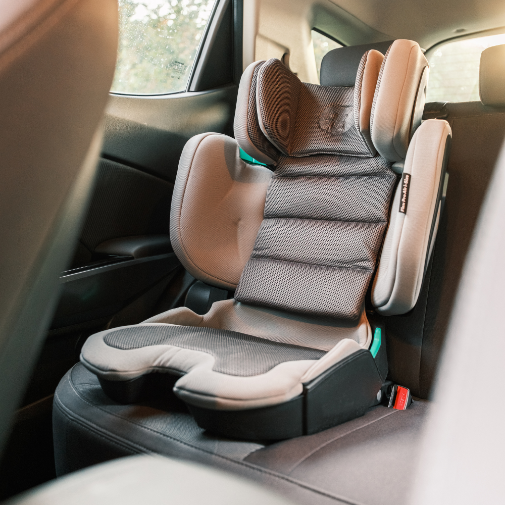 PETITE&amp;MARS Autosedačka Flex Pro i-Size Grey Air 100-150 cm (15-36 kg)