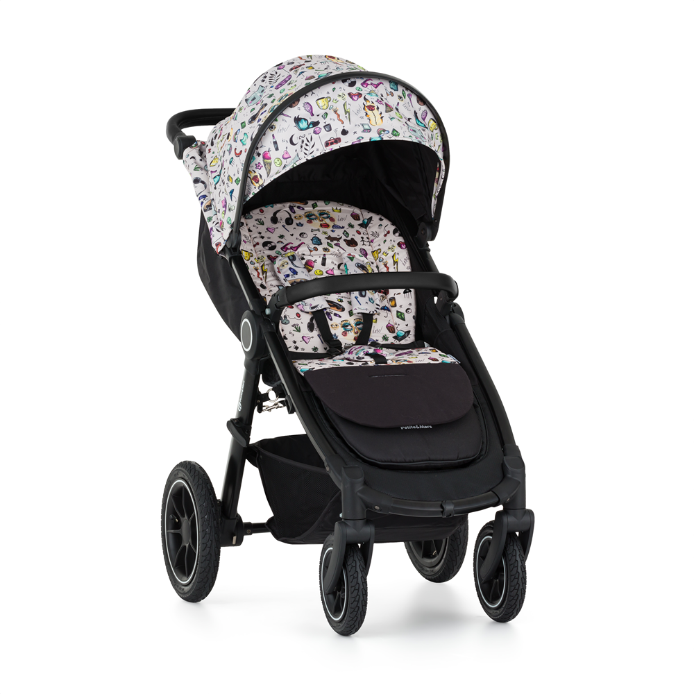 PETITE&amp;MARS Kočárek sportovní Street2 Air Black Limited 100 Tattoo Complete