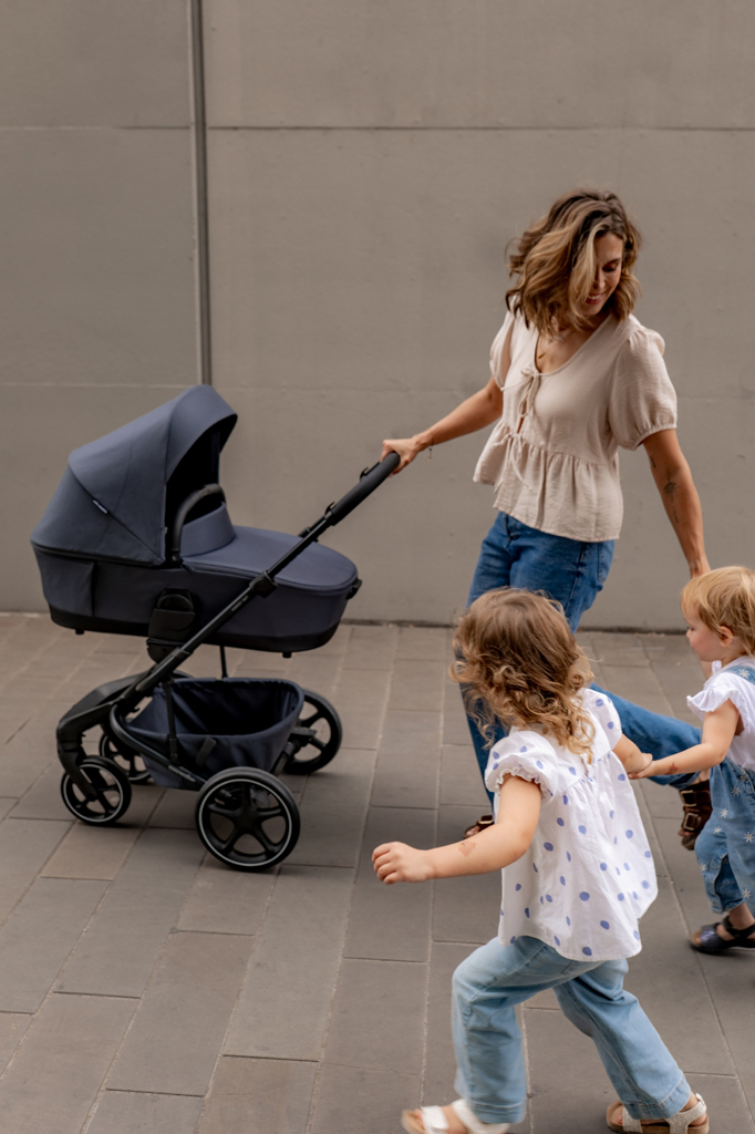 EASYWALKER Set XL kočárek kombinovaný Harvey NXT s příslušenstvím Eclipse Black